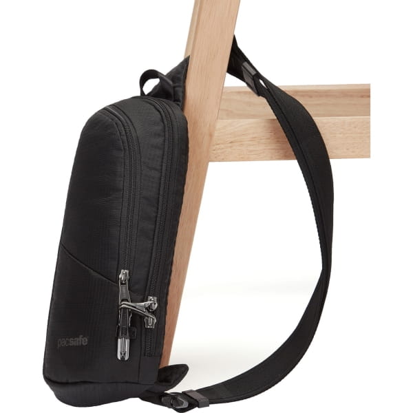 pacsafe V Action Sling - Body Pack jet black - Bild 7 pacsafe V Action Sling - Body Pack jet black - Bild 7